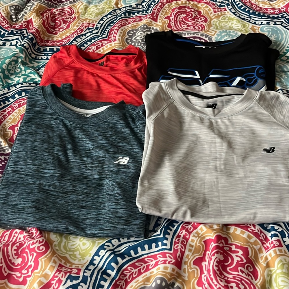 Boys size 10/12 new balance T-shirts